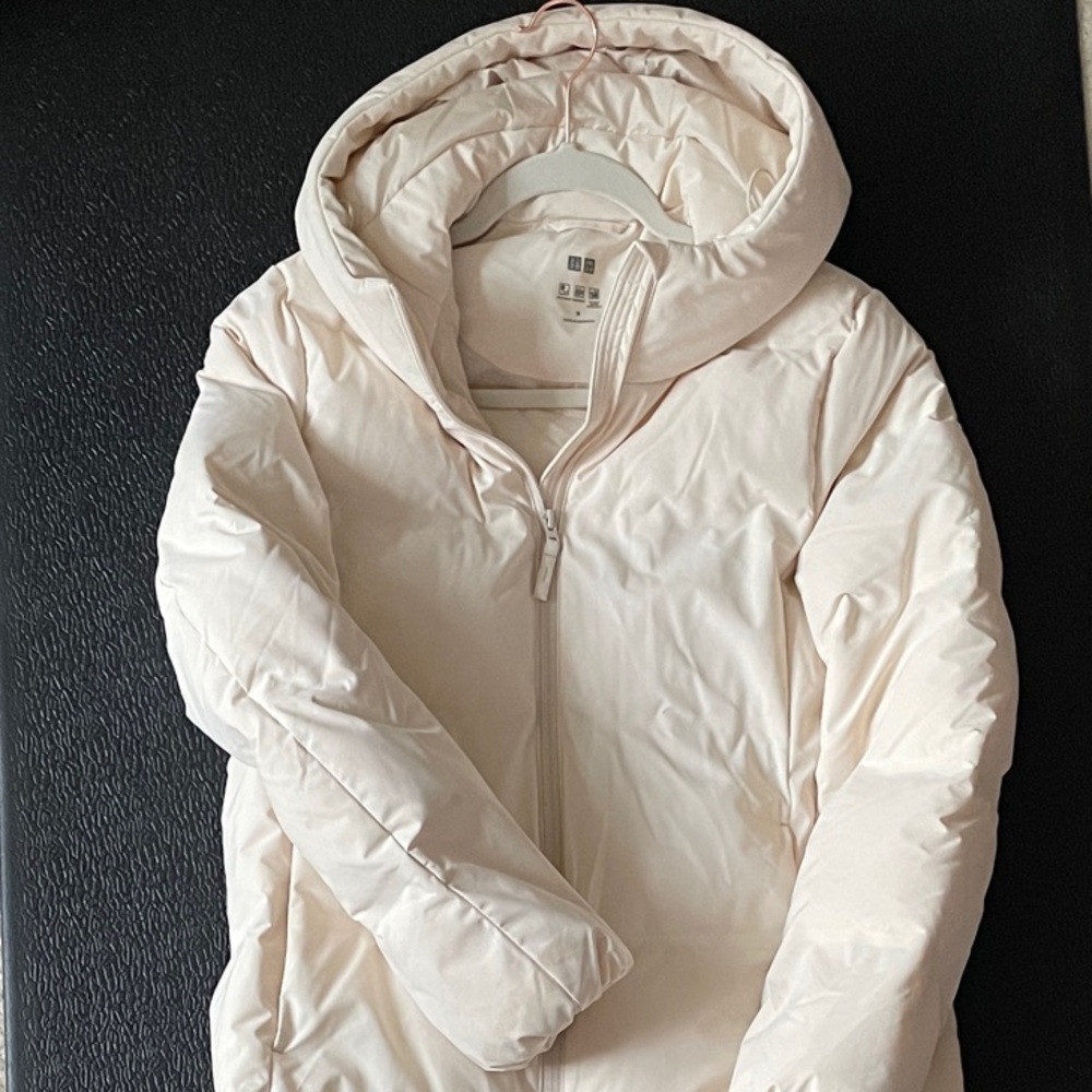 Uniqlo Seamless Short Down Coat
